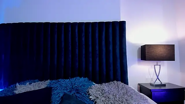 BonnieeAndClyde online show from October 21, 9:19 pm