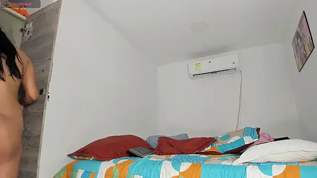 flor herrera01 online show from November 26, 6:03 am