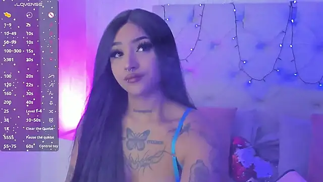 Snapshot of goth_tasha chatting on October 27, 7:30 pm goth tasha online show from October 27, 7:30 pm