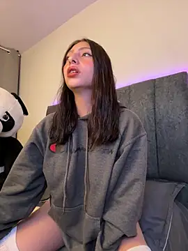 Dirty-Bunnyyy online show from October 15, 6:05 am