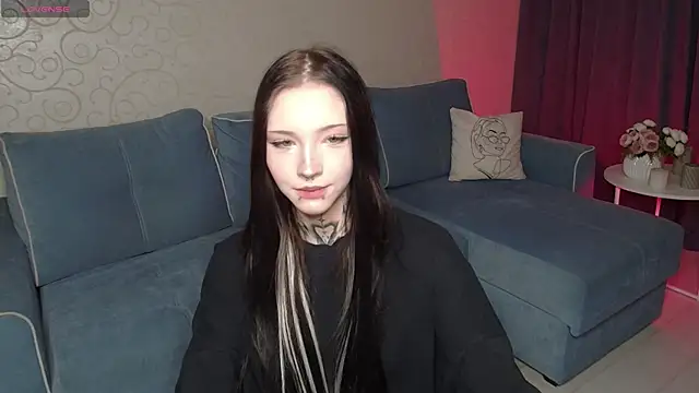 mefwhore online show from December 17, 4:44 pm