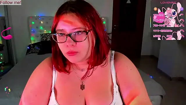 Snapshot of Lily_lu_one chatting on September 26, 10:40 pm Lily lu one online show from September 26, 10:40 pm