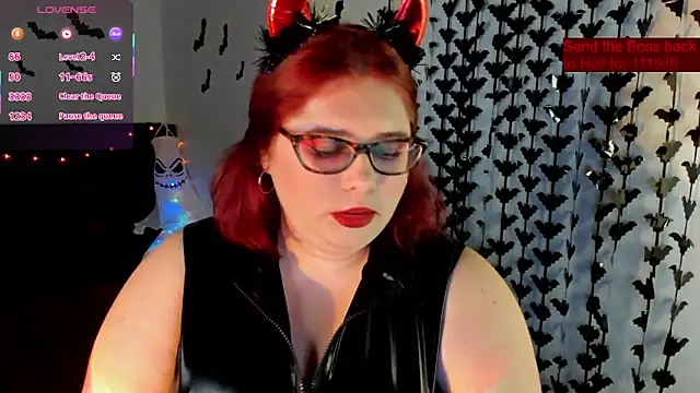 Snapshot of Lily_lu_one chatting on October 27, 12:28 am Lily lu one online show from October 27, 12:28 am