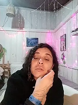 Snapshot of Fellyna chatting on September 14, 6:44 am Fellyna online show from September 14, 6:44 am