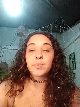 Snapshot of Fellyna chatting on October 3, 8:14 pm Fellyna online show from October 3, 8:14 pm