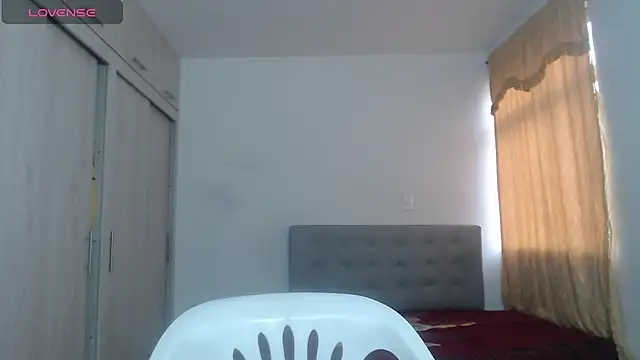 Snapshot of Anthonela_Queen chatting on October 7, 12:42 pm Anthonela Queen online show from October 7, 12:42 pm