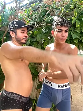 twinks 28 online show from November 18, 3:24 pm