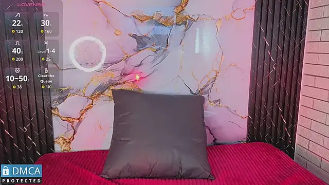 MaeveKuro online show from May 29, 3:15 am