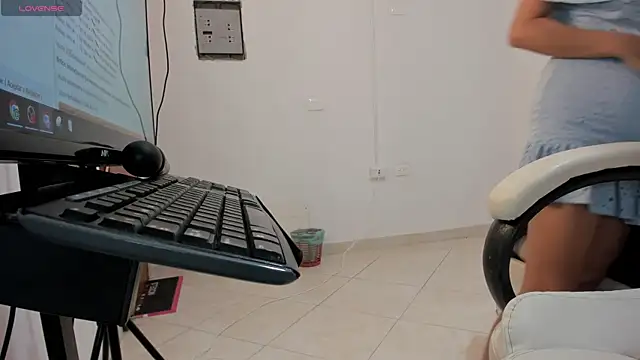 gime lara online show from September 23, 6:39 pm