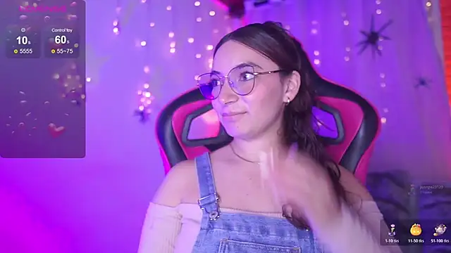 Snapshot of issa_monterrey chatting on October 27, 9:09 pm issa monterrey online show from October 27, 9:09 pm