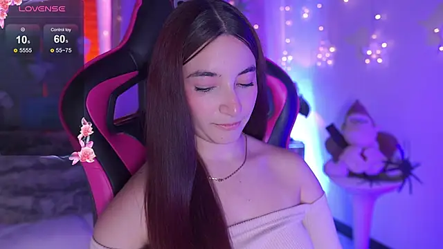 Snapshot of issa_monterrey chatting on October 20, 9:18 pm issa monterrey online show from October 20, 9:18 pm