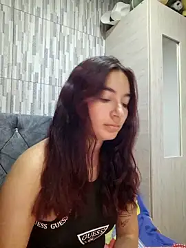 Snapshot of issa_monterrey chatting on October 5, 11:21 pm issa monterrey online show from October 5, 11:21 pm