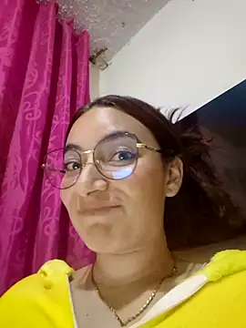 Snapshot of issa_monterrey chatting on September 28, 1:56 am issa monterrey online show from September 28, 1:56 am