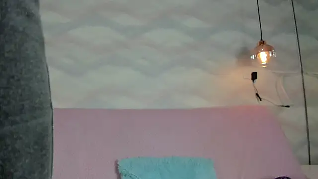 zephyra-angels online show from November 8, 5:23 am