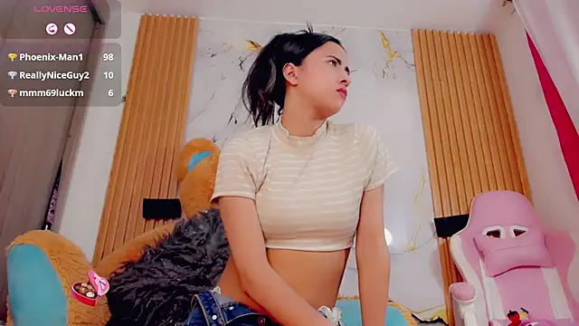 Snapshot of ValeriCardenas chatting on September 21, 4:00 am ValeriCardenas online show from September 21, 4:00 am