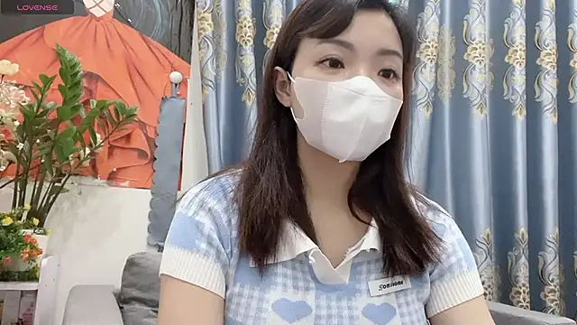 Snapshot of shishi_101 chatting on September 23, 1:26 am shishi 101 online show from September 23, 1:26 am