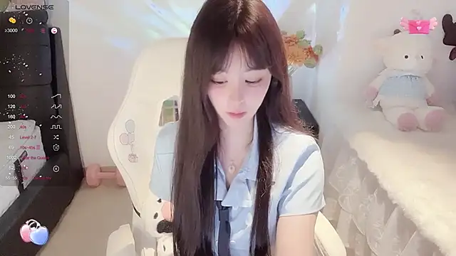 Snapshot of Milla-z chatting on September 9, 1:33 pm Milla-z online show from September 9, 1:33 pm