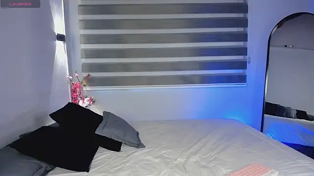 Snapshot of sweet_obsession__ chatting on October 23, 9:10 pm sweet obsession online show from October 23, 9:10 pm