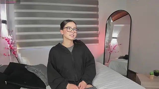 Snapshot of sweet_obsession__ chatting on September 29, 7:41 pm sweet obsession online show from September 29, 7:41 pm