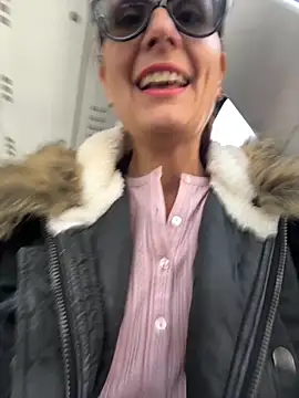 Snapshot of NataKitten chatting on October 11, 9:36 am NataKitten online show from October 11, 9:36 am