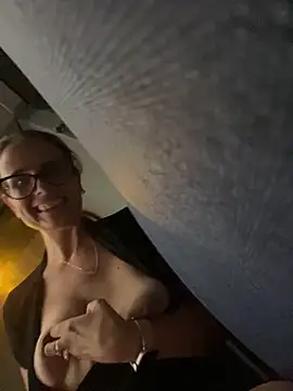 Snapshot of NataKitten chatting on September 23, 6:06 pm NataKitten online show from September 23, 6:06 pm