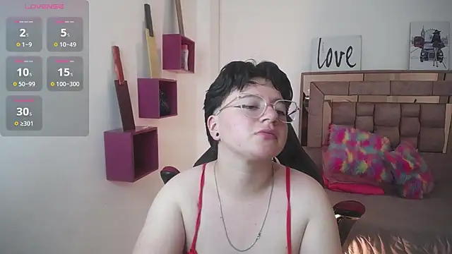 Snapshot of safyka chatting on September 22, 11:03 pm safyka online show from September 22, 11:03 pm