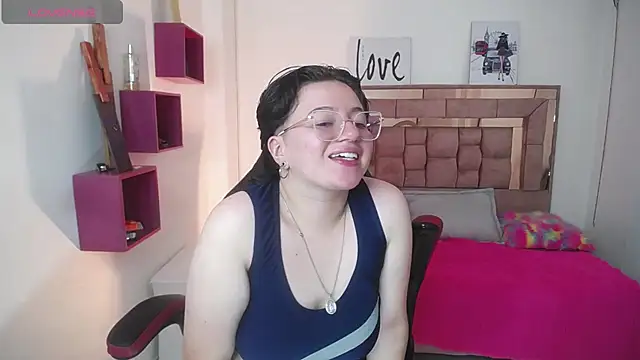 safyka online show from November 14, 3:06 am