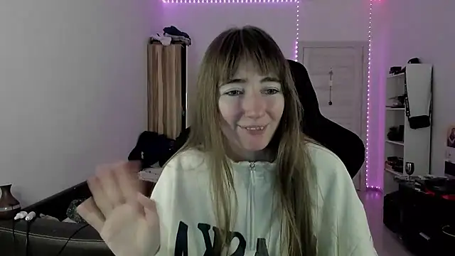 Snapshot of bekkawell chatting on October 19, 5:04 pm bekkawell online show from October 19, 5:04 pm