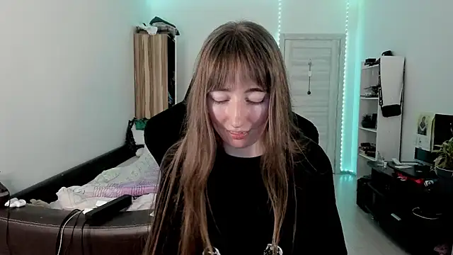 Snapshot of bekkawell chatting on November 1, 2:43 pm bekkawell online show from November 1, 2:43 pm