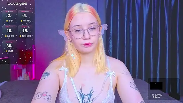 AuroraPrincess online show from November 20, 7:59 pm