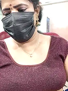 Snapshot of abinaya26 chatting on October 15, 6:21 pm abinaya26 online show from October 15, 6:21 pm