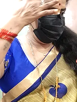 Snapshot of abinaya26 chatting on September 26, 6:05 pm abinaya26 online show from September 26, 6:05 pm