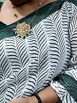 Snapshot of abinaya26 chatting on October 30, 2:07 pm abinaya26 online show from October 30, 2:07 pm