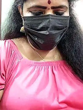 Snapshot of abinaya26 chatting on October 18, 7:04 pm abinaya26 online show from October 18, 7:04 pm