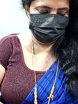 Snapshot of abinaya26 chatting on October 22, 8:25 pm abinaya26 online show from October 22, 8:25 pm