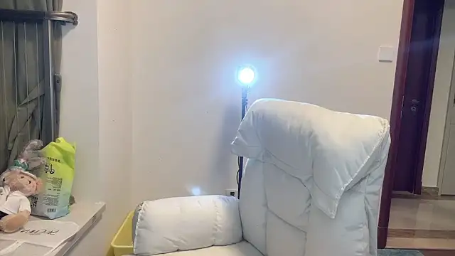 Yik-11 online show from September 19, 7:24 pm