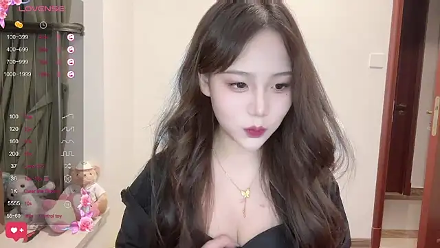 Yik-11 online show from October 14, 4:53 pm