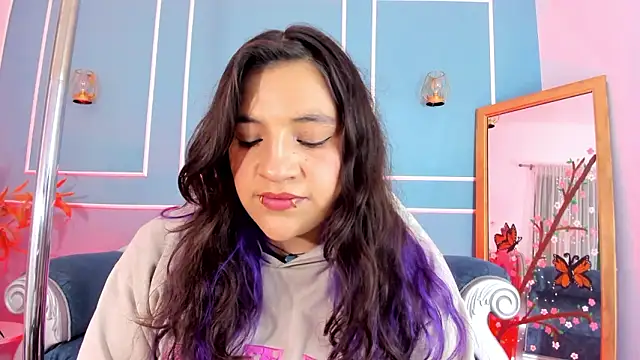 TaraTaylorr online show from March 14, 2:34 am