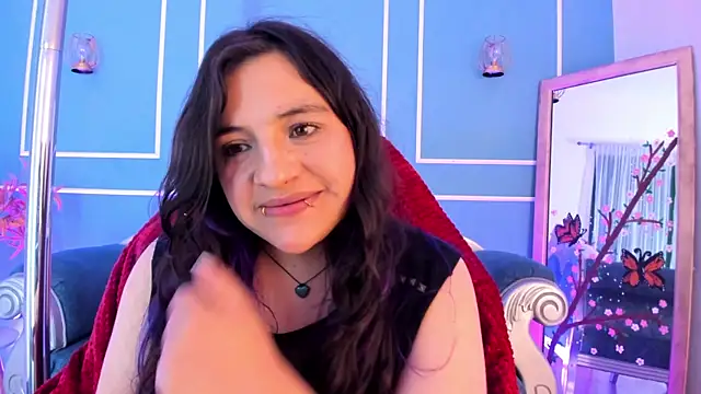 TaraTaylorr online show from March 28, 8:47 am