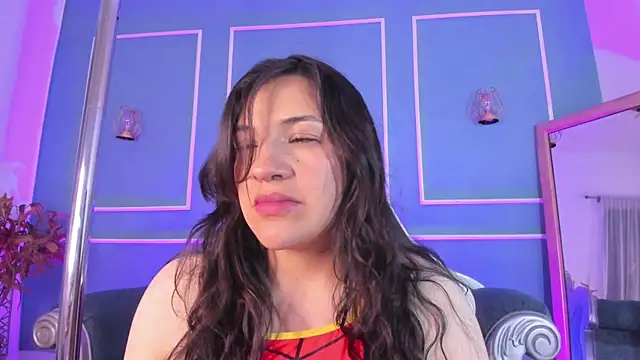 TaraTaylorr online show from October 8, 2:27 am