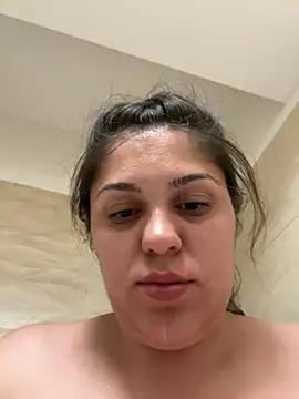 Layla- online show from September 27, 10:06 pm