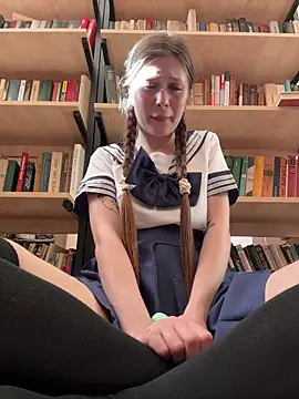 mmelicious online show from October 18, 9:56 am