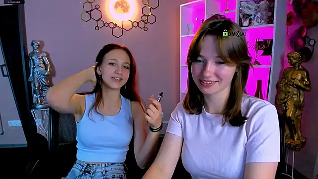 Snapshot of helli_belli chatting on September 26, 7:55 pm helli belli online show from September 26, 7:55 pm