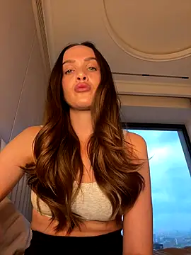 Beverly Hilll online show from October 27, 1:28 pm