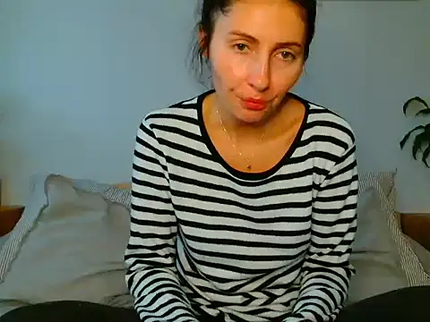 Irina9793 online show from November 10, 11:05 am