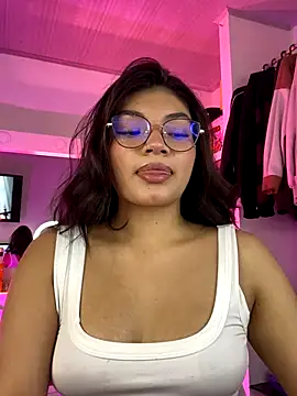  Camilaaa  online show from September 11, 6:30 pm