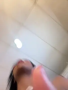 PinkyMoon online show from December 16, 6:08 am