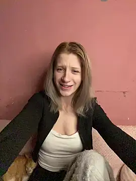 amorearte m online show from December 3, 1:35 pm