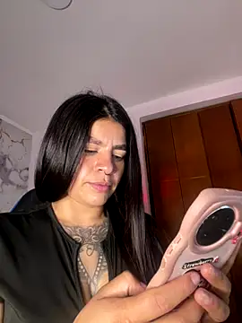 Snapshot of sofia_23x chatting on September 12, 8:38 pm sofia 23x online show from September 12, 8:38 pm