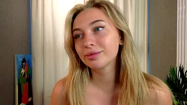 christie luv online show from October 9, 8:51 am